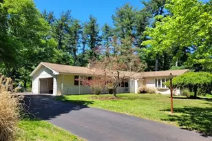 1421 Coldsprings Rd, Pottstown, PA 19465 - Photo 3