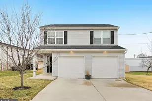 130 S Franklin St, Fleetwood, PA 19522 - Photo 1
