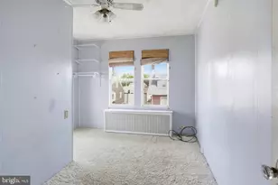 1423 Fayette Ave, Reading, PA 19607 - Photo 11