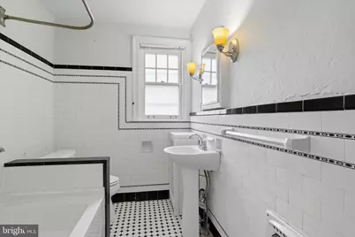 401 Lancaster, Shillington, PA 19607 - Photo 21