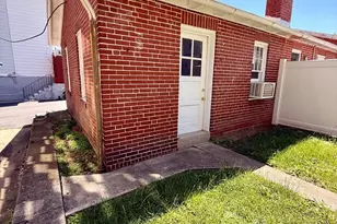 33 S Sterley St, Reading, PA 19607 - Photo 11