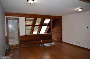 263 Hawk Mountain Rd, Kempton, PA 19529 - Photo 9