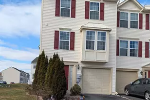 3207 Orchard View Rd, Reading, PA 19606 - Photo 1