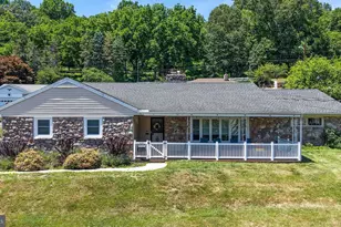 400 Friedensburg Rd, Reading, PA 19606 - Photo 1