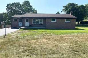 51 Clay Slate Rd, Oley, PA 19547 - Photo 1