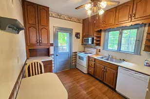 44 W Penn Ave, Wernersville, PA 19565 - Photo 3