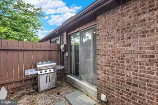 21 Jefferson Pl, Bernville, PA 19506 - Photo 5