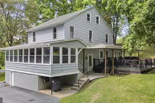 111 Garfield Rd, Mohrsville, PA 19541 - Photo 3