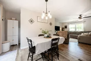 88 Lobachsville Rd, Fleetwood, PA 19522 - Photo 9
