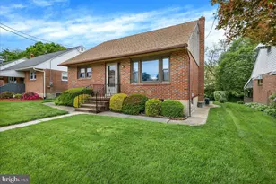 1242 Commonwealth Blvd, Reading, PA 19607 - Photo 3