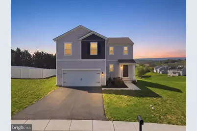 561 E 4th Street E, Bernville, PA 19506 - Photo 3