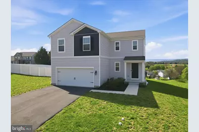 561 E 4th Street E, Bernville, PA 19506 - Photo 5