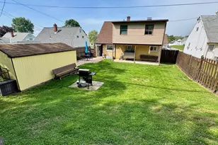 903 Las Vegas Dr, Temple, PA 19560 - Photo 13