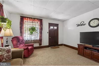 135 S Washington Street, Boyertown, PA 19512 - Photo 3