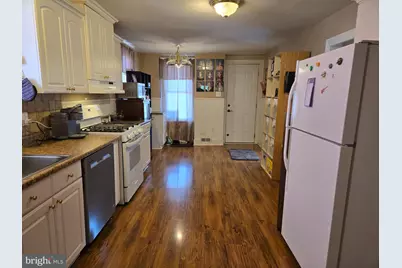 24 S Hull Street, Reading, PA 19608 - Photo 7