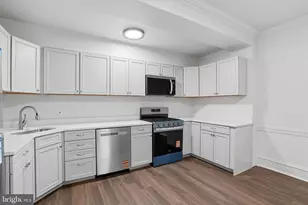 112 N 11th St, Reading, PA 19601 - Photo 11