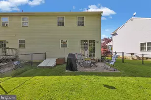 240 Hickory Dr, Fleetwood, PA 19522 - Photo 17