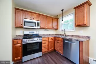 1392 New Holland Rd, Reading, PA 19607 - Photo 13