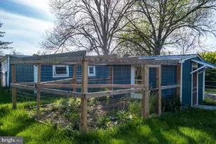 240 Oley Line Rd, Douglassville, PA 19518 - Photo 23