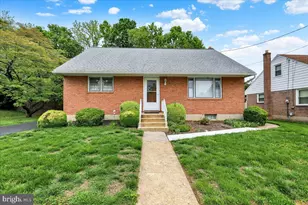 1224 Commonwealth Blvd, Reading, PA 19607 - Photo 1
