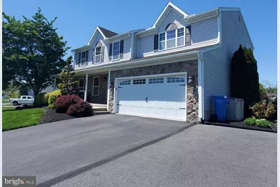 615 W Pine Street, Leesport, PA 19533 - Photo 5