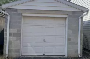 49 E Washington St, Topton, PA 19562 - Photo 3