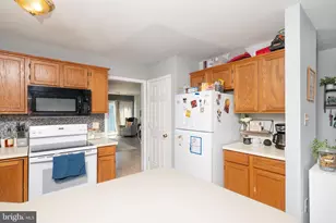 445 Hoch Rd, Blandon, PA 19510 - Photo 7