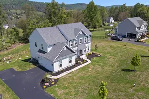 185 Oak Grove Rd, Morgantown, PA 19543 - Photo 5