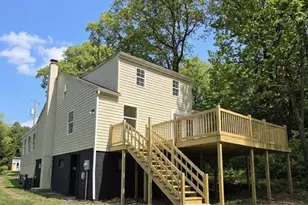 588 Blandon Rd, Fleetwood, PA 19522 - Photo 3