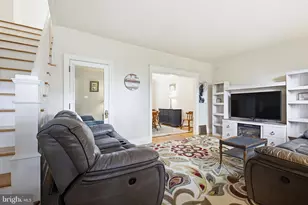 405 Sunset Rd, Reading, PA 19611 - Photo 5