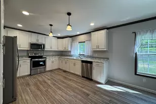 57 Woodside Dr, Boyertown, PA 19512 - Photo 11