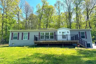 57 Woodside Dr, Boyertown, PA 19512 - Photo 1