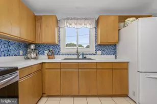 810 E Bellevue Ave, Reading, PA 19605 - Photo 15