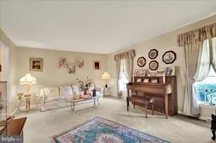 2019 Lincoln Ct, Wyomissing, PA 19610 - Photo 9
