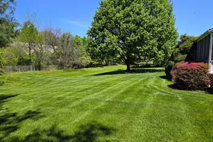 2019 Lincoln Ct, Wyomissing, PA 19610 - Photo 3