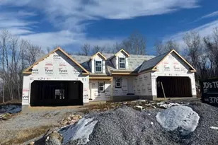 71 Castle Dr, Robesonia, PA 19551 - Photo 3