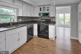 411 Beltline Ave, Reading, PA 19605 - Photo 11