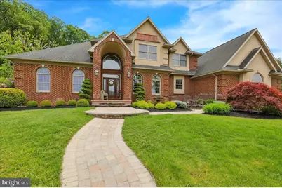 212 Hillview Circle, Leesport, PA 19533 - Photo 3