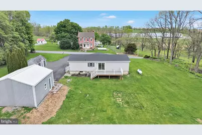 1076 Stouchsburg Road, Richland, PA 17087 - Photo 7