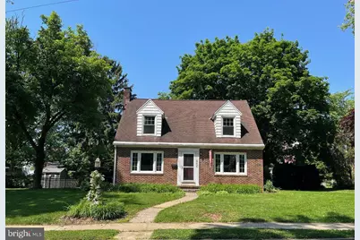 4306 5th Avenue, Temple, PA 19560 - Photo 1