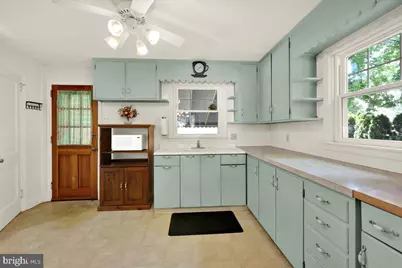 4306 5th Avenue, Temple, PA 19560 - Photo 11