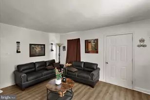 1214 Luzerne St, Reading, PA 19601 - Photo 5