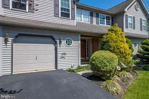 307 Diane Ave, Reading, PA 19608 - Photo 3