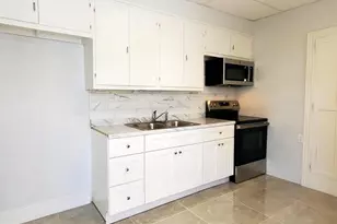 1557 N 10th St, Reading, PA 19604 - Photo 9