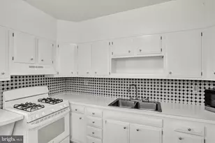 708 N 13th St, Reading, PA 19604 - Photo 15