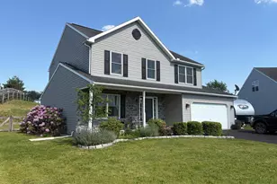 18 Albans Ct, Bernville, PA 19506 - Photo 1