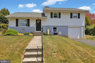 108 Center Ln, Reading, PA 19606 - Photo 1