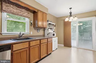 996 Rill Rd, Reading, PA 19606 - Photo 15