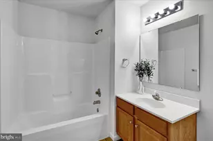 124 Christine Dr, Reading, PA 19606 - Photo 19
