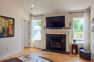 24 Sovereign Dr, Douglassville, PA 19518 - Photo 17